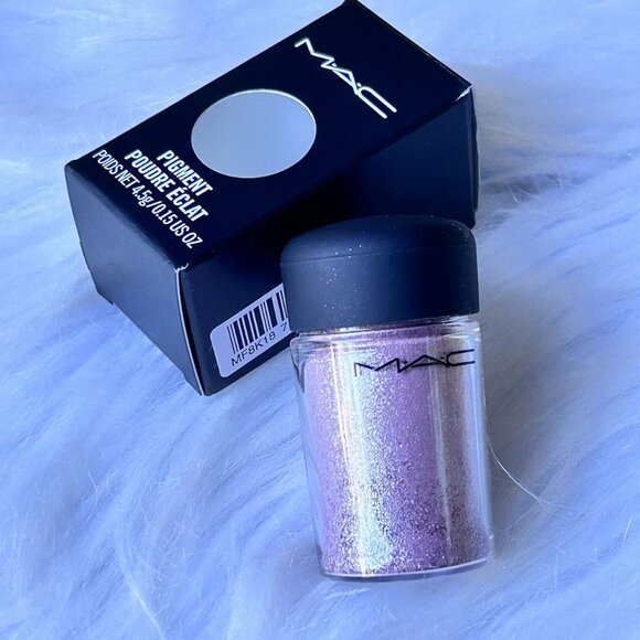 New MAC Pigment Powder Eye Shadow~Kitschmas~Full size 4.5g/0.15 oz - Picture 2 of 3